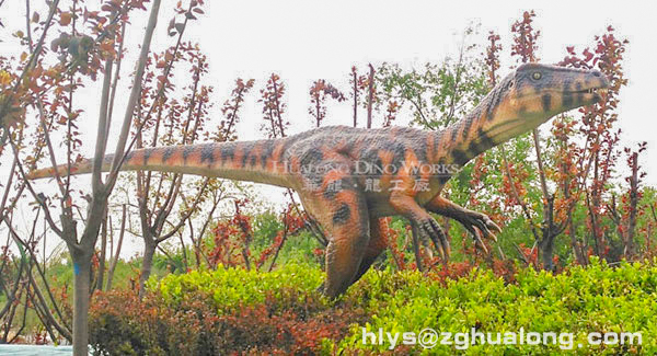 华龙艺术恐龙主题公园仿真伤齿龙模型4.5M
