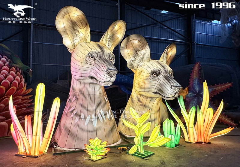华龙科技 美丽景致的动物花灯展
