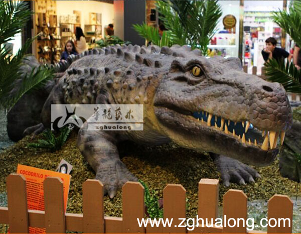 华龙艺术仿真室内鳄鱼