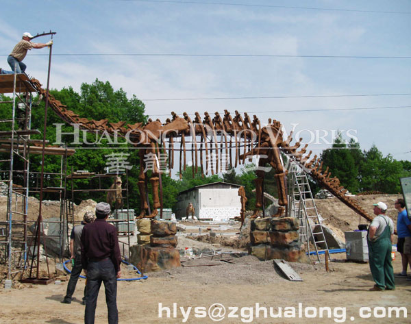 华龙艺术超逼真仿真马门溪龙骨架