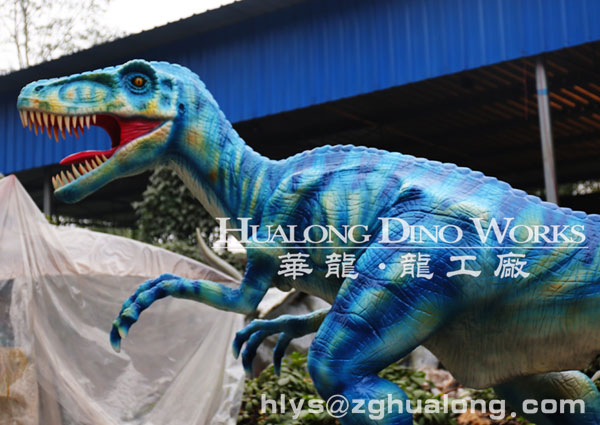 华龙艺术恐龙主题公园玻璃钢迅猛龙展览