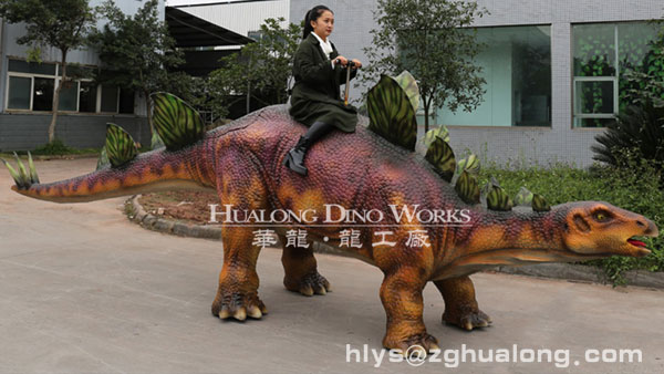 华龙艺术儿童骑乘仿真行走龙模型