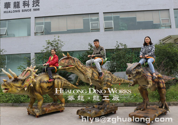 华龙艺术效果逼真的坐骑恐龙模型
