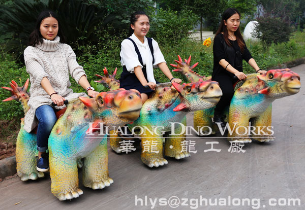 华龙艺术儿童骑乘恐龙小车