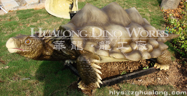 华龙艺术大型逼真远古生物