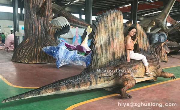 华龙艺术 儿童喜爱的坐骑恐龙