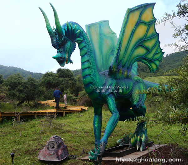 能动的西方飞龙模型