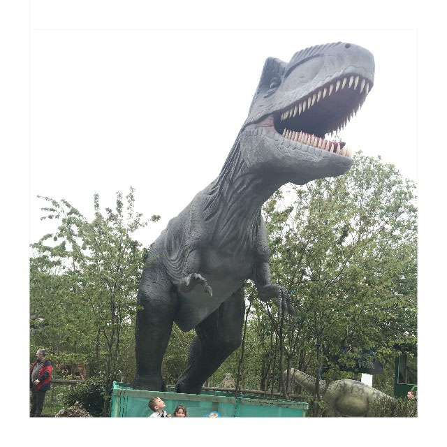 大型仿真霸王龙