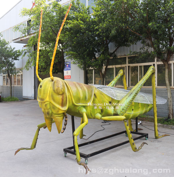 华龙艺术栩栩如生的仿真昆虫