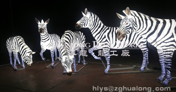 华龙科技新颖别致的斑马一家彩灯