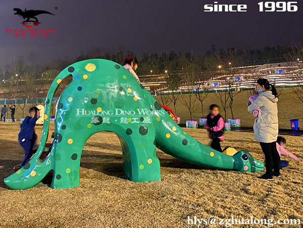 华龙艺术 户外公园小朋友玩耍恐龙滑滑梯
