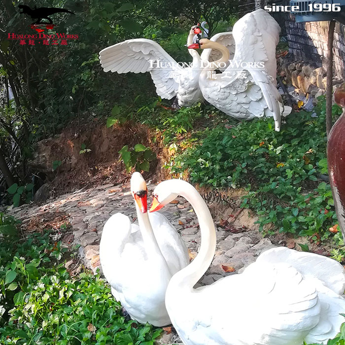 商场美陈仿真天鹅模型
