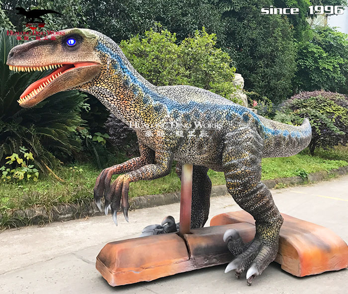 华龙龙工厂 影视电影舞台表演道具仿真迅猛龙模型