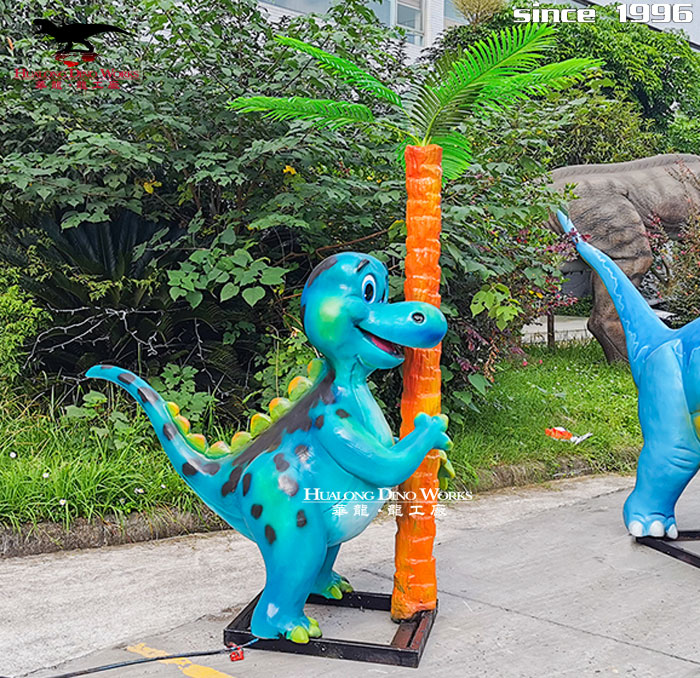 华龙科技 原创设计卡通恐龙制作