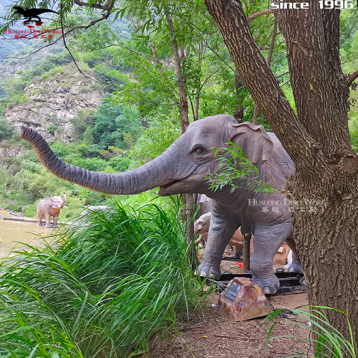 华龙科技 仿真亚洲象一家亲机模