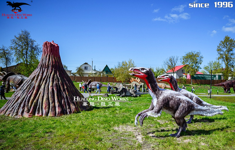 大型仿真恐龙制作工厂基地颜色艳丽凶猛会动会叫的恐龙模型