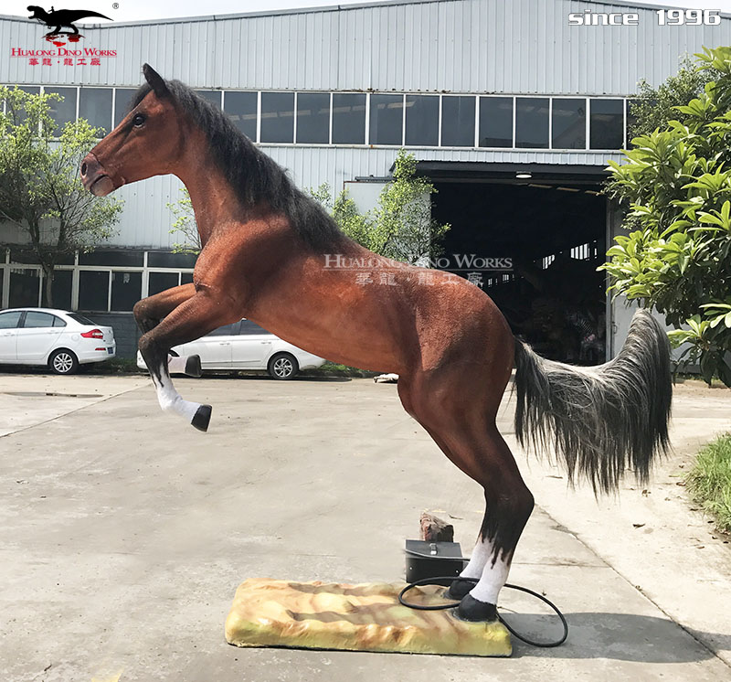 华龙科技 形象逼真的优质仿真马模型制作