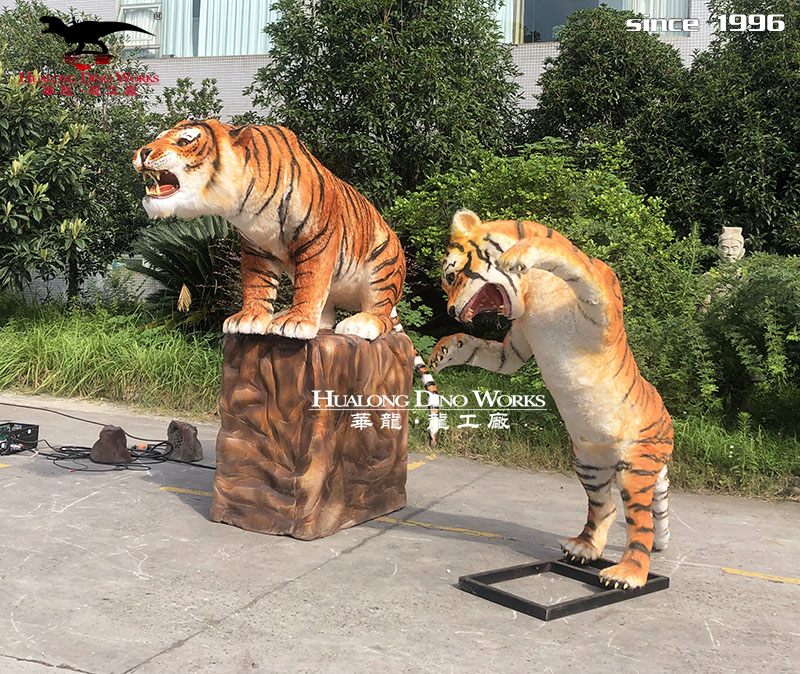 华龙科技 夜游动物园