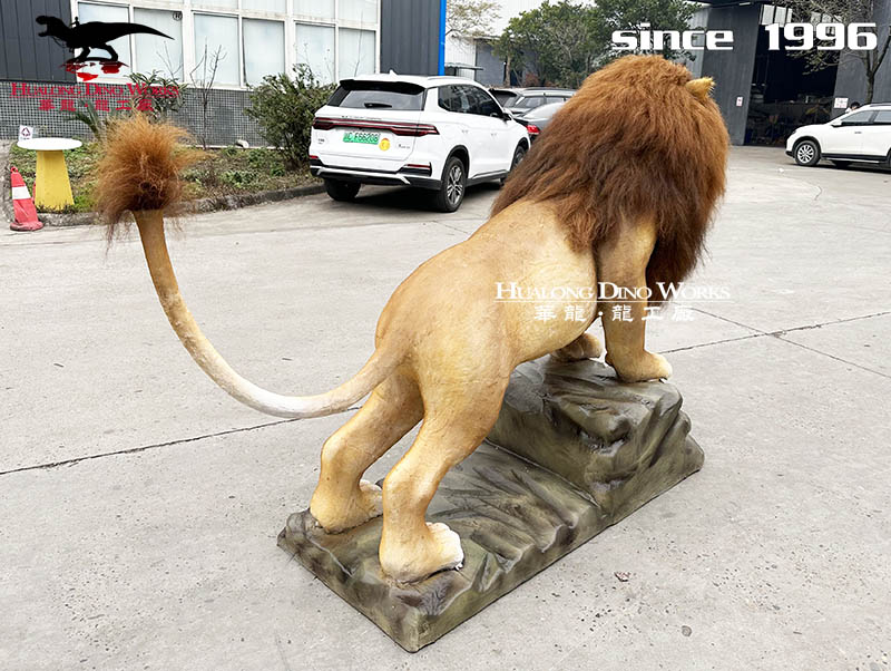 华龙科技 生动形象的大型仿真狮子模型