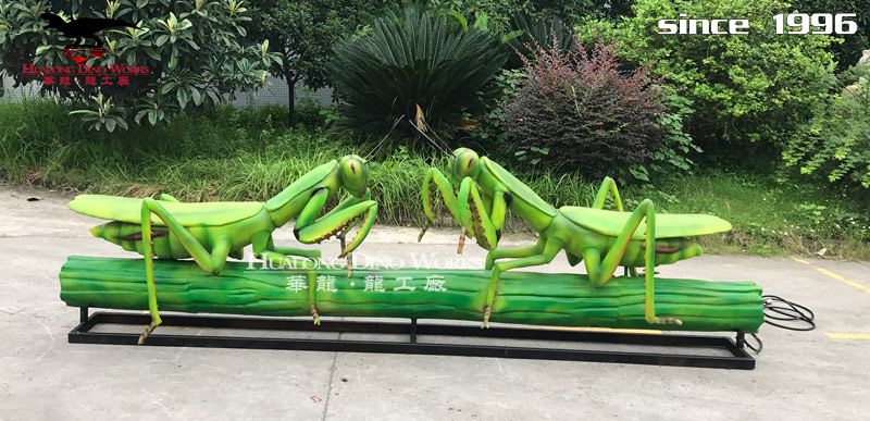 华龙科技  大型电动机械仿真螳螂模型