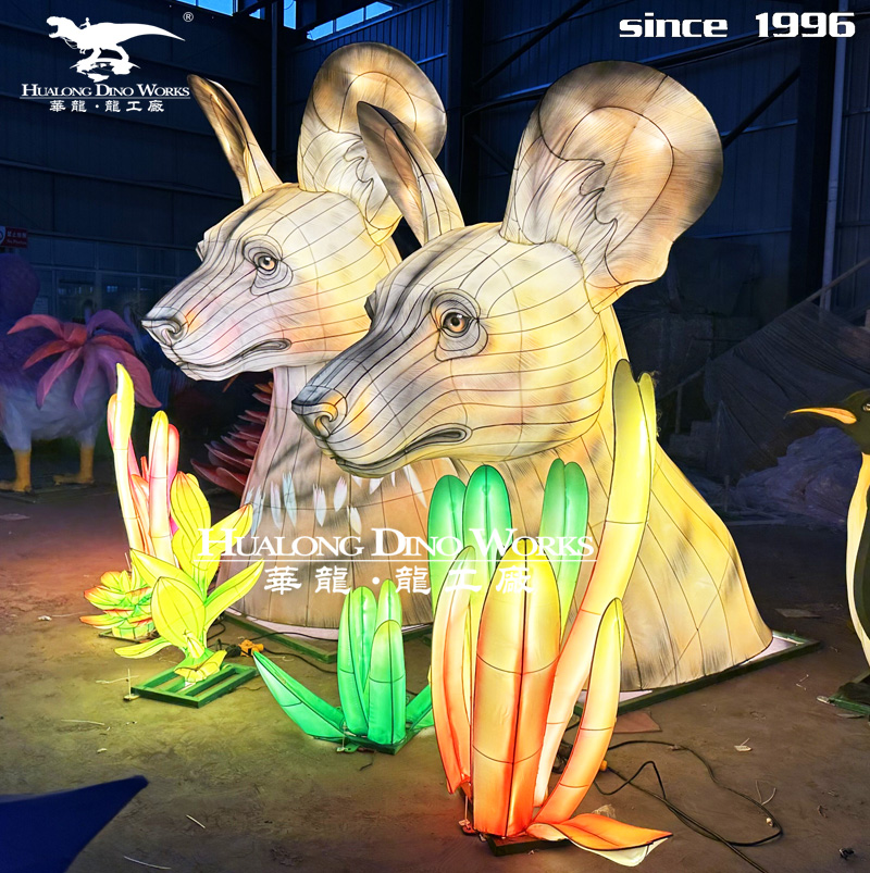 华龙科技 绚丽夺目的高品质动物花灯