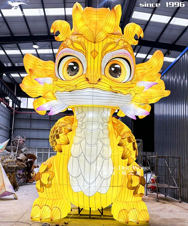 华龙科技  28年专业做彩灯工厂