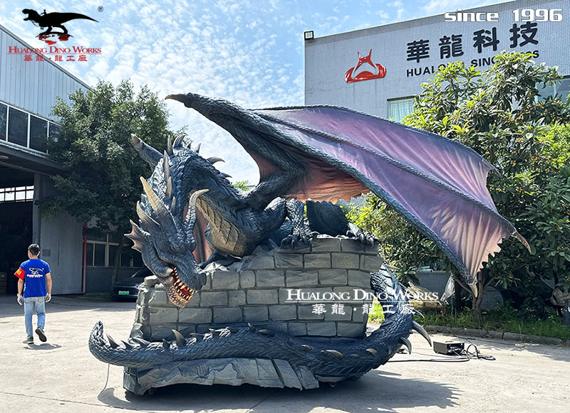 华龙科技厂家生产定制仿真恐龙西方飞龙电动机械模型商场景区节日互动引流