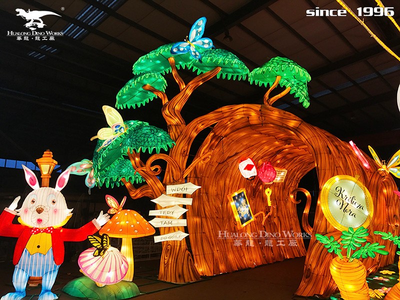 自贡华龙科技  2023年大型卡通兔子灯组灯廊走廊