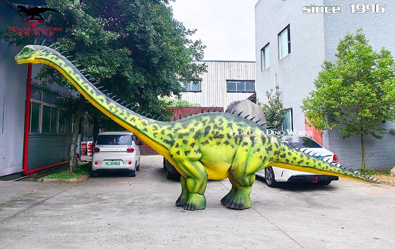 华龙艺术 大型仿真恐龙服装皮套 舞台表演道具